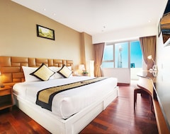 Hotelli Hotel Cosmopolitan (Ho Chi Minh City, Vietnam)