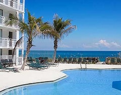 Hotel Surf Club (Vero Beach, USA)