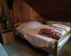 Hotel Small And Comfortable Cottage In The Land Of Haute Savoie LÉman (Bernex, Francuska)