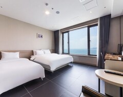 Hotel Incheon  Bluemarine (Incheon, Južna Koreja)