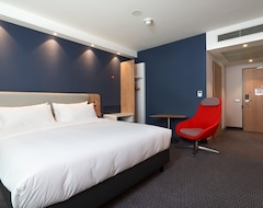 Otel Holiday Inn Express And Suites Basel - Allschwil (Basel, İsviçre)