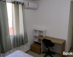 Entire House / Apartment Em Natal, Apto 2/4 Inteiro Em Condominio Fechado. (Natal, Brazil)