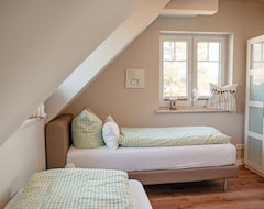 Toàn bộ căn nhà/căn hộ 5 Cottage With Well-kept Garden, Sauna, Fireplace & Wi-fi For 6 People (Maasholm, Đức)
