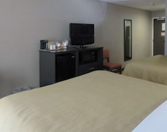 Hotel Quality Inn & Suites Fresno Northwest (Fresno, USA)