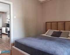 Hele huset/lejligheden Cosy 2 Room Apartment With Nice Vibe, For Up To 4 (Ljubljana, Slovenien)