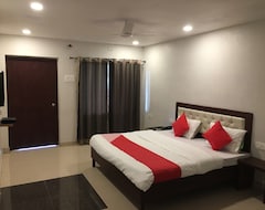 Khách sạn OYO 18263 Heritage Resort (Allahabad, Ấn Độ)