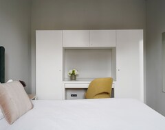 Hotel numa | Caja Apartments (Barcelona, Spain)