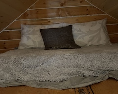 Casa/apartamento entero Cozy Mountain Cabin With Private Hot Tub (Nakusp, Canadá)
