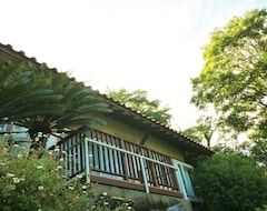 Otel Cactus Park Villa Villa With Hot Springs In A Vi / Ito Shizuoka (Ito, Japonya)