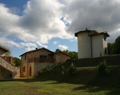 Toàn bộ căn nhà/căn hộ Cozy Mini Apartments In A Country House In A Family Atmosphere (Acquasparta, Ý)