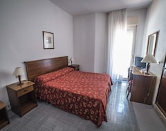 Khách sạn Hotel Isola Bella (Taormina, Ý)