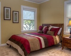 Casa/apartamento entero Historic Petaluma Vacation Rental On 1860S Farm! (Petaluma, EE. UU.)