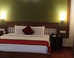 Hotel Fragrant Nature Backwater Resort & Ayurveda Spa Kollam (Kollam, India)