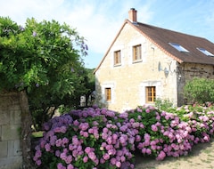 Toàn bộ căn nhà/căn hộ Charming Cottage For 6/7 Occupants In A Peaceful Area (Châtellerault, Pháp)