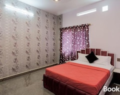 Casa/apartamento entero Villa Exotica By Jadecaps Pvt Pool Cricket Net (Hosur, India)