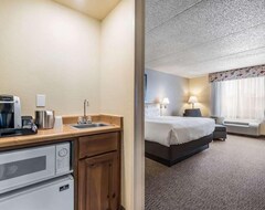 Hotel Your Relaxing Getaway Awaits At Red Lion Goodyear Phoenix! Pet-friendly, Pool (Goodyear, Sjedinjene Američke Države)