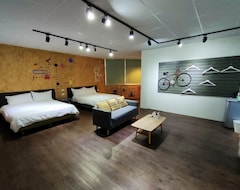 Khách sạn Sleep In (Hualien City, Taiwan)