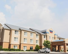 Khách sạn Fairfield Inn & Suites Lexington Berea (Berea, Hoa Kỳ)