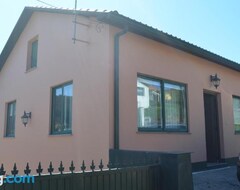 Entire House / Apartment Fantastica Casa A 500 Metros De La Playa De San Jorge. (Ferrol, Spain)