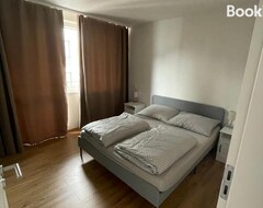 Cijela kuća/apartman New Flat With A Mountain View (Banská Bystrica, Slovačka)