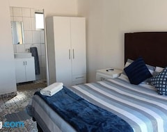 Toàn bộ căn nhà/căn hộ Comfy Place Guesthouse (Balfour, Nam Phi)
