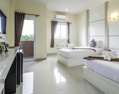 Hotelli The Rich Residence (Surat Thani, Thaimaa)