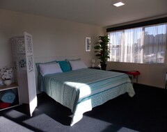 Toàn bộ căn nhà/căn hộ Face The Mount - Elegant Spotless Studio/apartment (Mount Maunganui, New Zealand)