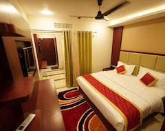 Khách sạn Hotel Newline Orchid (Guruvayoor, Ấn Độ)