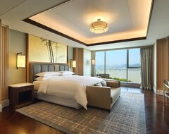 Sheraton Grand Hangzhou Binjiang Hotel (Hangzhou, China)