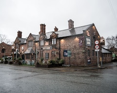 Cat & Lion Country Pub and Hotel (Warrington, Reino Unido)