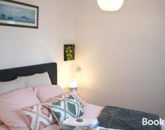 Cijela kuća/apartman Logement Agreable Et Tranquille (Fontenay Tresigny, Francuska)