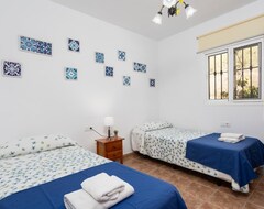 Entire House / Apartment Villa Medina Paloma - Three Bedroom Villa, Sleeps 6 (São Gabriel da Palha, Brazil)