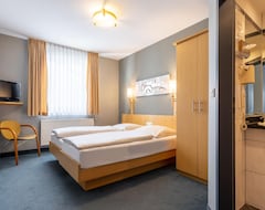 Trip Inn Hotel Conti (Köln, Almanya)