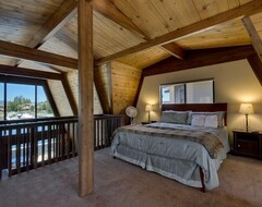 Khách sạn 410 Wedeln Court (South Lake Tahoe, Hoa Kỳ)