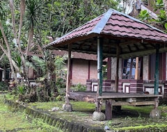 Khách sạn Oyo 93638 Lotus Guest House (East Lombok, Indonesia)