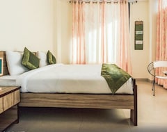Hotel Treebo Trip Royal Suites (Kasauli, India)