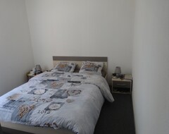 Cijela kuća/apartman F2 Dans Résidence De Standing Avec Piscine, Gardien Et Place De Parking (Dax, Francuska)