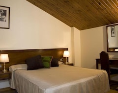 Khách sạn Hotel Santa Barbara De La Vall D'Ordino (Ordino, Andorra)
