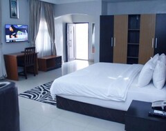 Watbridge Hotels & Suites (Uyo, Nigeria)