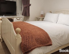 Cijela kuća/apartman Elmdon House with 4 Spacious Bedrooms to choose (Birmingham, Ujedinjeno Kraljevstvo)