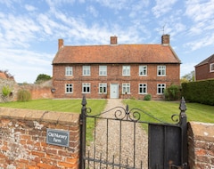 Casa rural Dog Friendly Norfolk Farmhouse With Private Pool, Hottub & Sauna (Briston, Iso-Britannia)