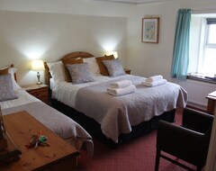 Hotel Bryn Eisteddfod (Caernarfon Bay, United Kingdom)