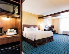 Khách sạn Fairfield Inn & Suites by Marriott Edmonton North (Edmonton, Canada)