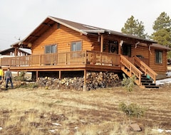Entire House / Apartment Cozy Log Cabin In The Alps Of Arizona (Alpine, USA)