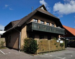 Hotel Huus Vör´d Diek (Neuharlingersiel, Germany)