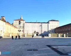 Entire House / Apartment Piazza Castello Downtown Turin Charming (Turin, Italy)