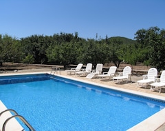 Cijela kuća/apartman Manor House Garden Of 4500 M2. Pool And Private Barbecue. Near Tarragona (Aleixar, Španjolska)