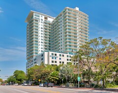 Huoneistohotelli Renovated 21St Floor Private Unit Located In Coconut Grove Hotel (Miami, Amerikan Yhdysvallat)