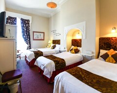 Khách sạn The Jubilee Hotel - With Spa, Restaurant And Entertainment (Weymouth, Vương quốc Anh)