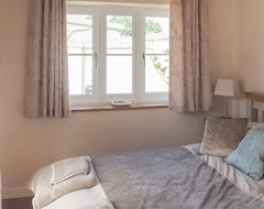 Toàn bộ căn nhà/căn hộ 1 Bedroom Accommodation In Tarrant Gunville (Blandford Forum, Vương quốc Anh)